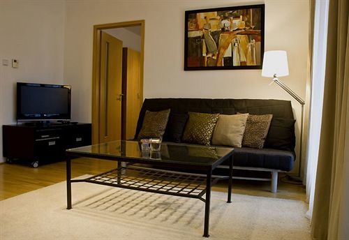 Adler Apartments Budapest Luaran gambar